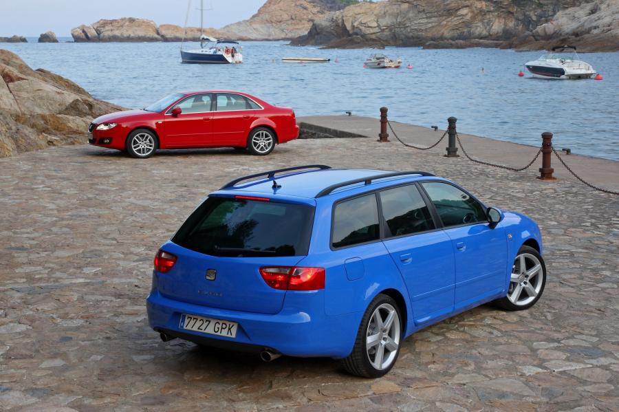  Seat Exeo 2009 года  (фото 49 из 180)